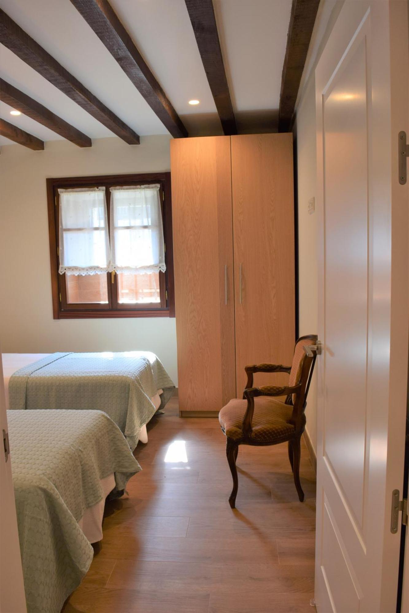 Peritxenea Landa Apartamentuak Lesaka Kültér fotó